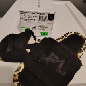 APL Black and Leopard Shearling Slides Size 6